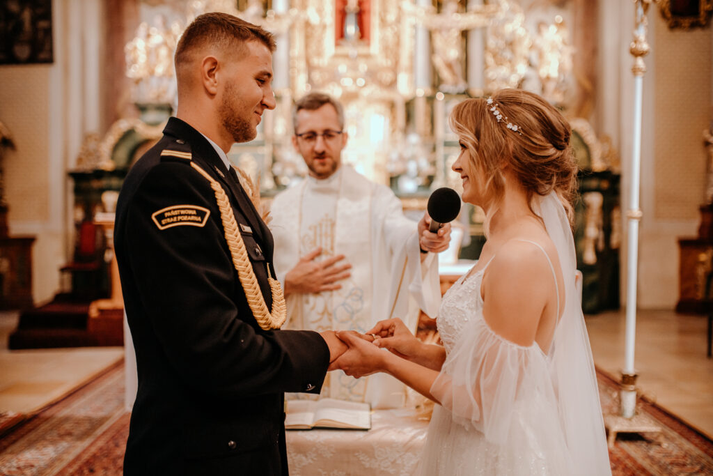 Ślub kościelny w Grodowcu